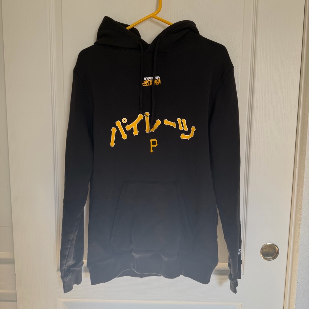 New Era Black & Yellow Japanese Script Pittsburgh Hoodie